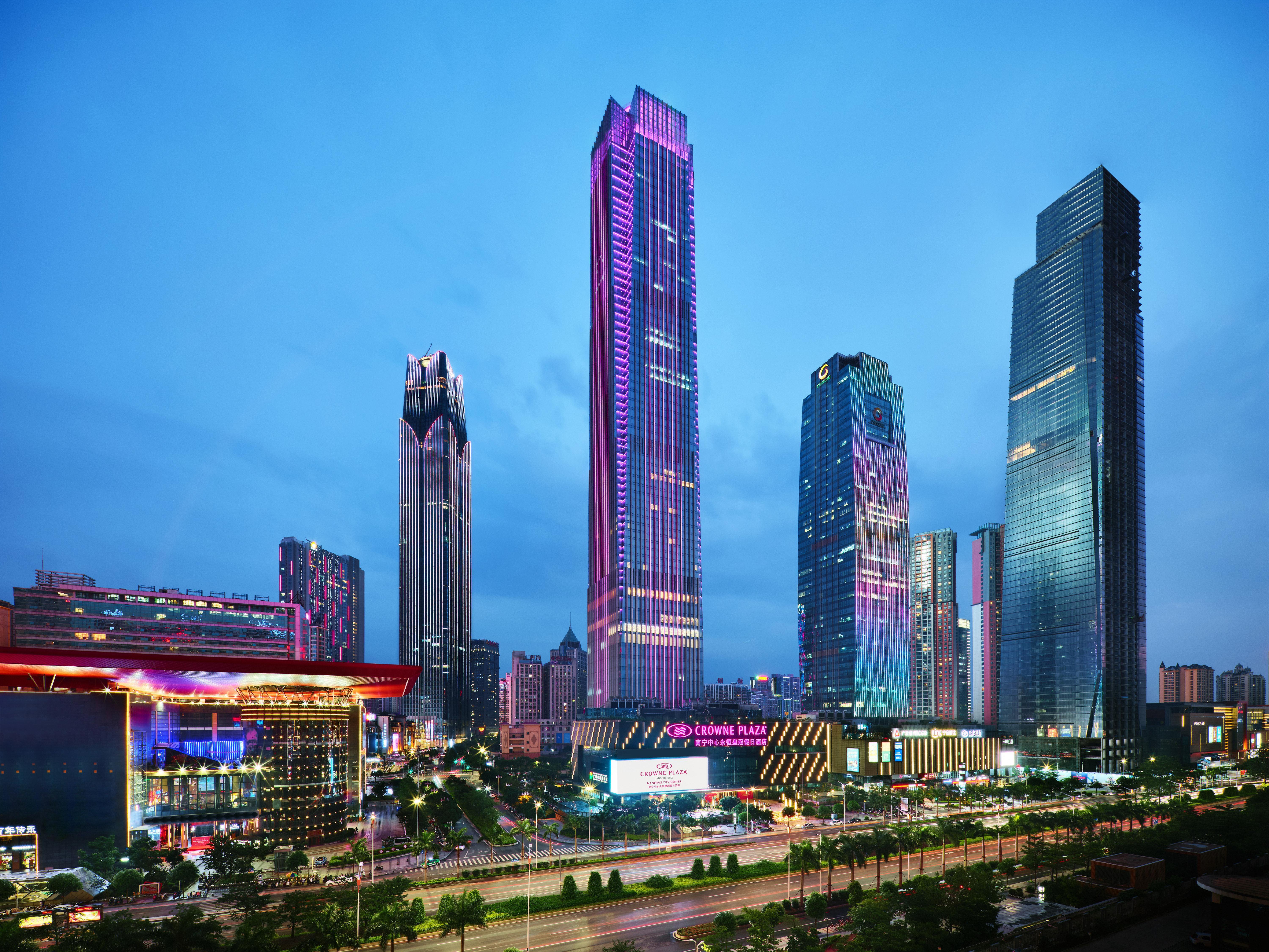 Crowne Plaza Nanning City Center By Ihg Bagian luar foto